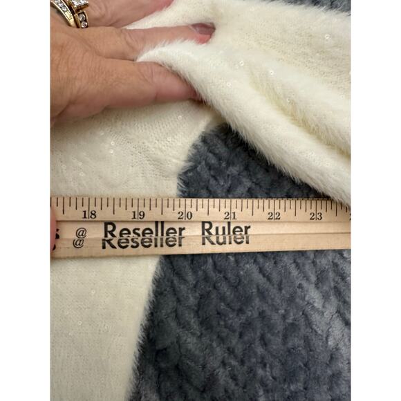 Talbots Eyelash Sequin Beaded Sweater M Soft Dainty Ivory - Picture 5 of 7